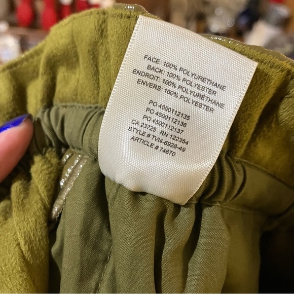 Aritzia Wilfred Jive High Waisted Faux Leather Pants in Avocado Green - Picture 10 of 10